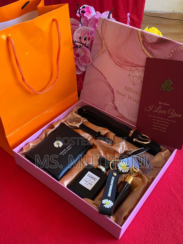 VALENTINES / Birthday LADIES PACK * - thumbnail 4