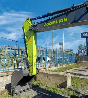 Excavator,15tns , 110,000$ Plus VAT
