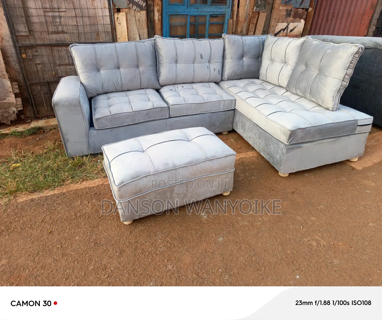 El Sofa Ryzoh With a Puff on Sale
