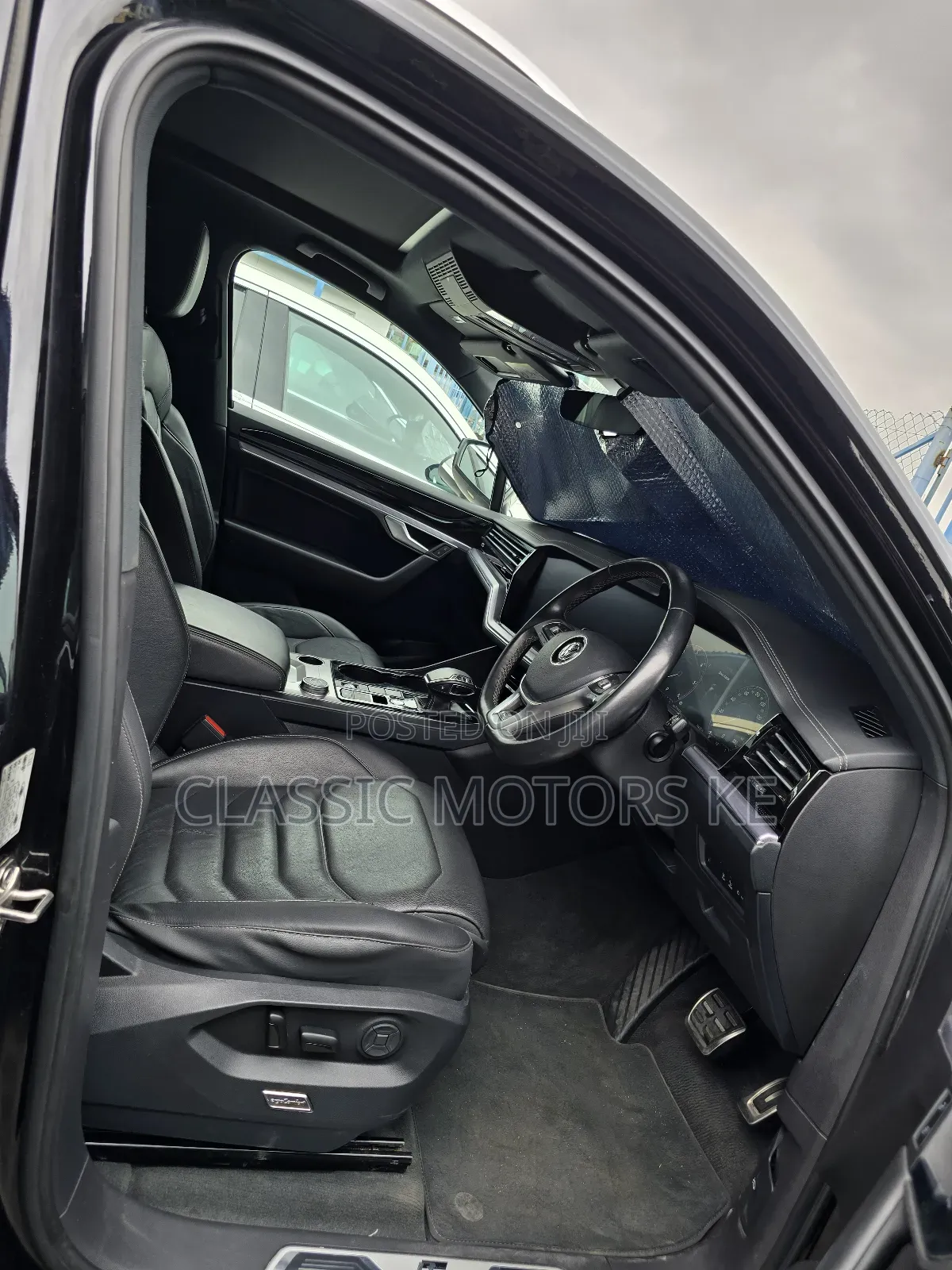 Volkswagen Touareg 2020 Black