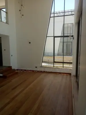 5bdrm Townhouse/Terrace in Lavington, Muthangari for sale