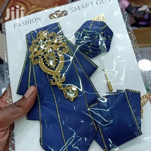 Special French Bowties Set - main view