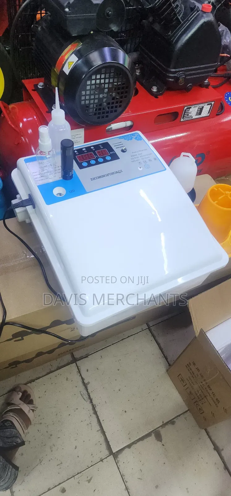 36 Eggs Incubator With Accessories