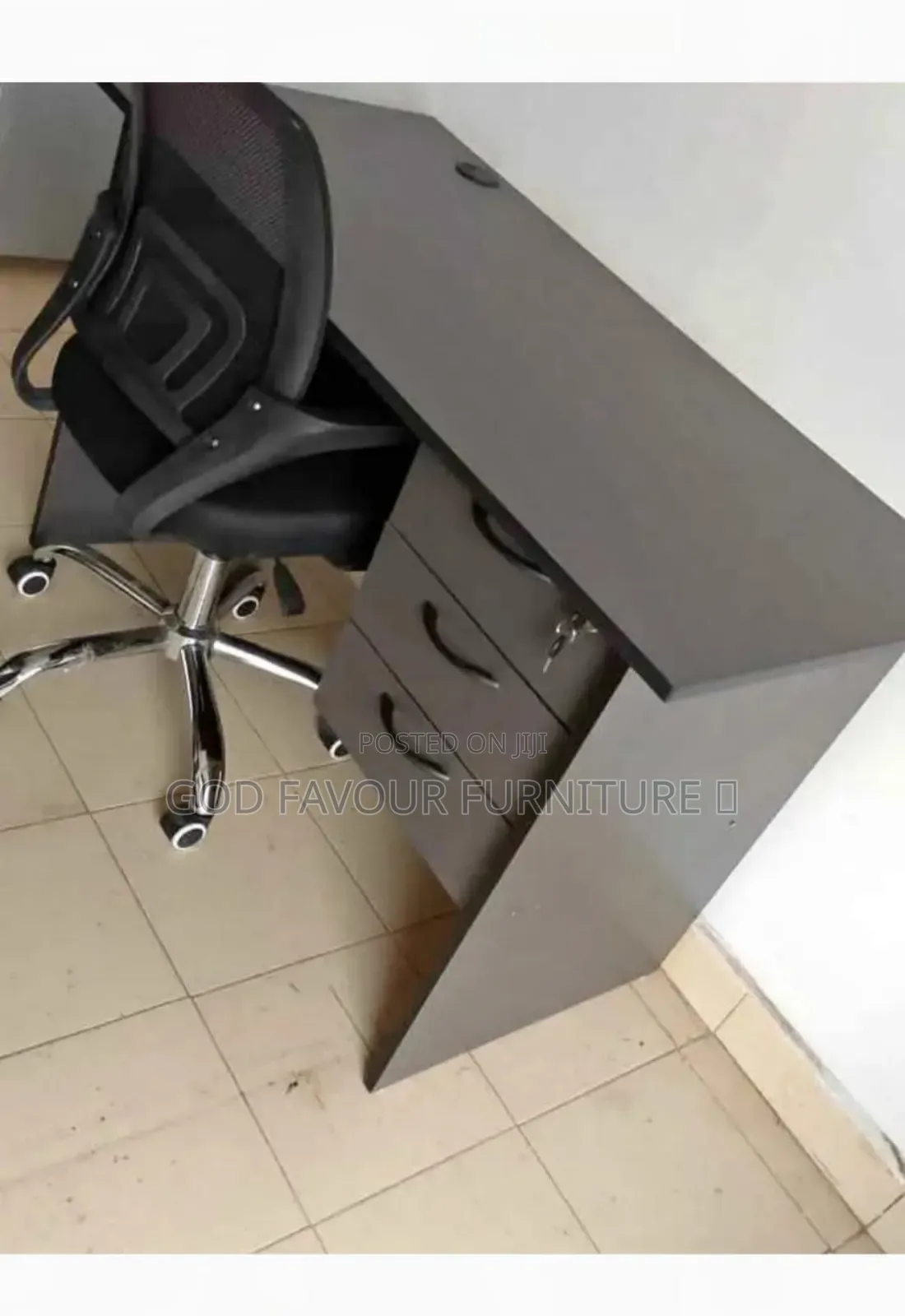 Beautiful 1 Meter Office Table And Chair Fc4xz