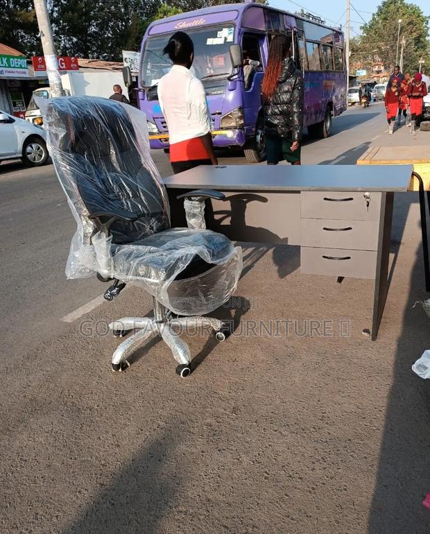Unique 1 Meter Office Table With Leather Chair Hd2kp
