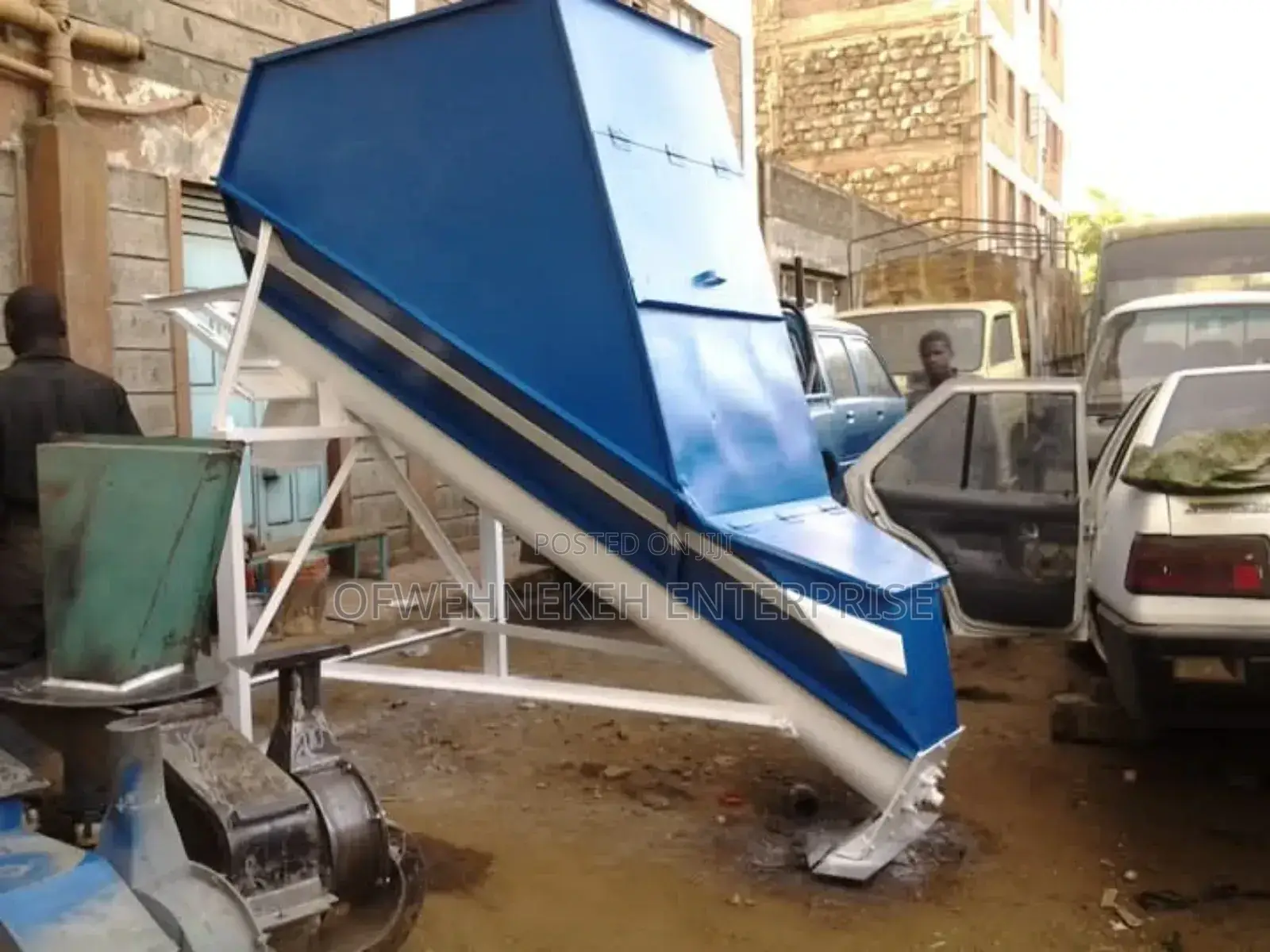 Feed Mixer