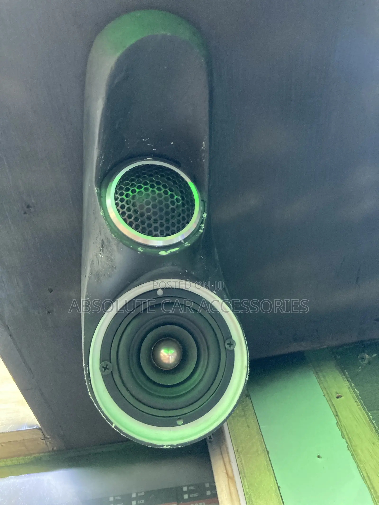 3.5 Inch and 1inch Speaker Pods(Pair)