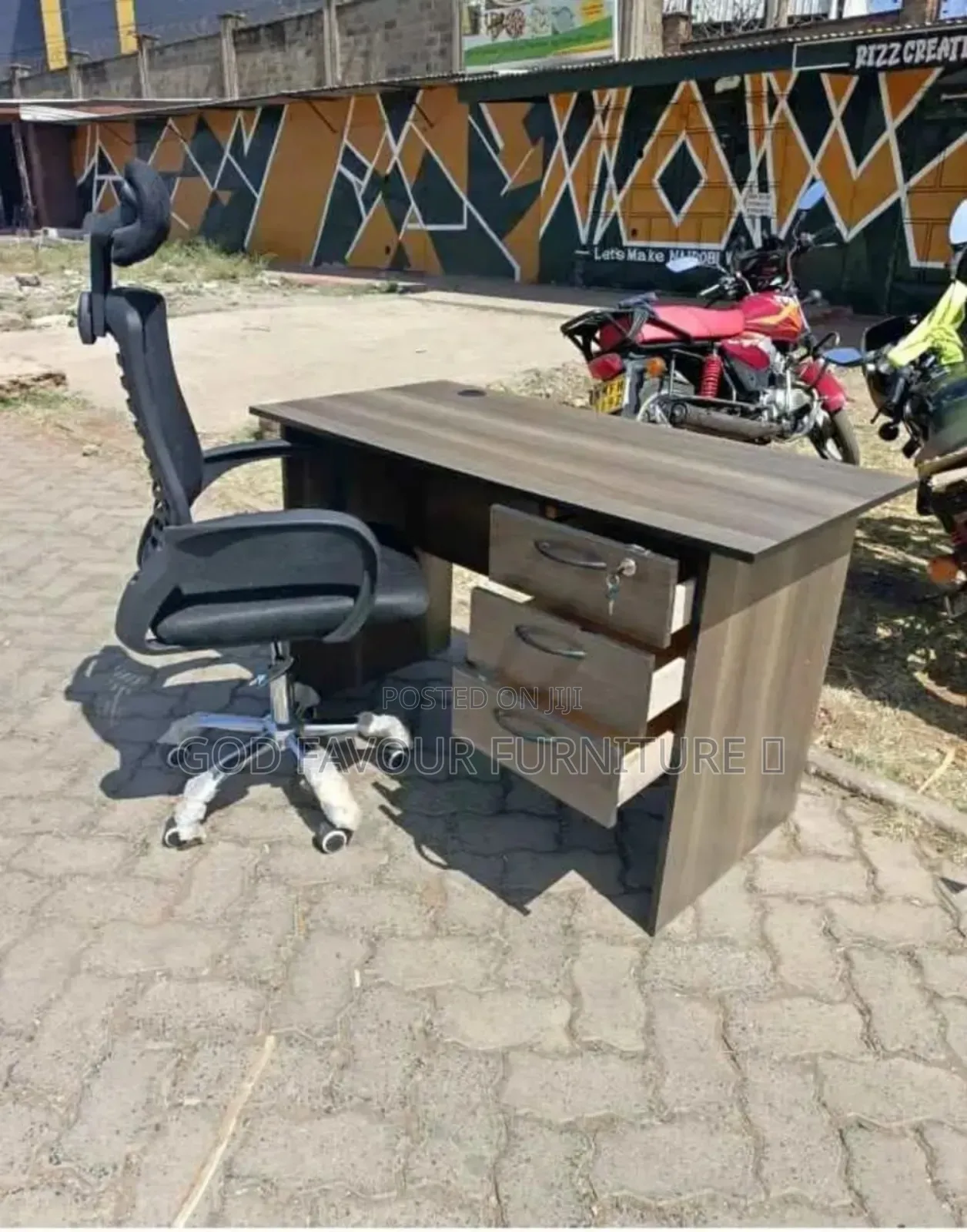 Unique 1 Meter Office Table With Headrest Chair Vf3wt