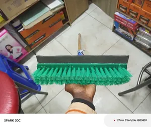 Brush With Squeeze