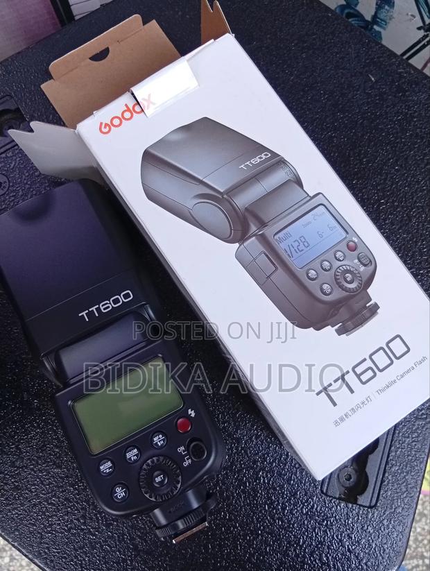 Brand New Tt600 Camera Flash