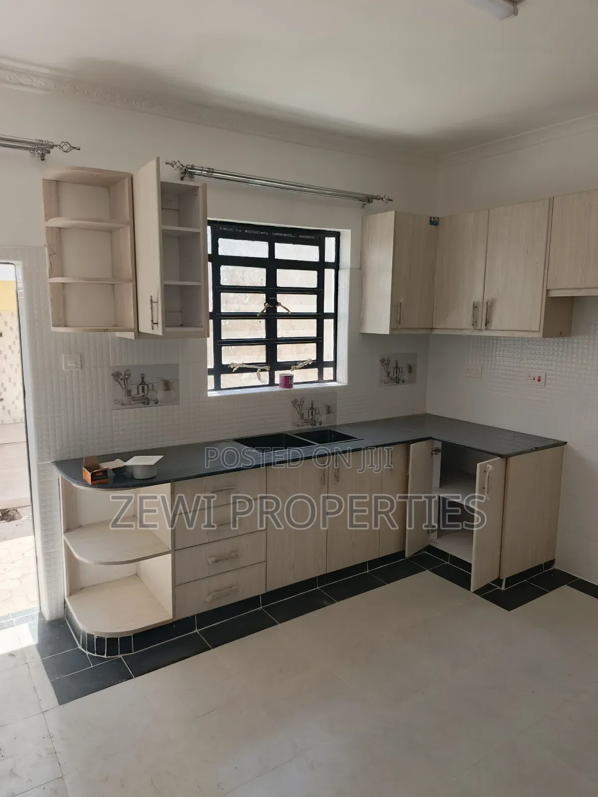 4bdrm Maisonette in Ongata Rongai for sale