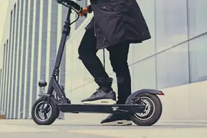 Adult Electric Scooter With 40km Range 120kg Capacity