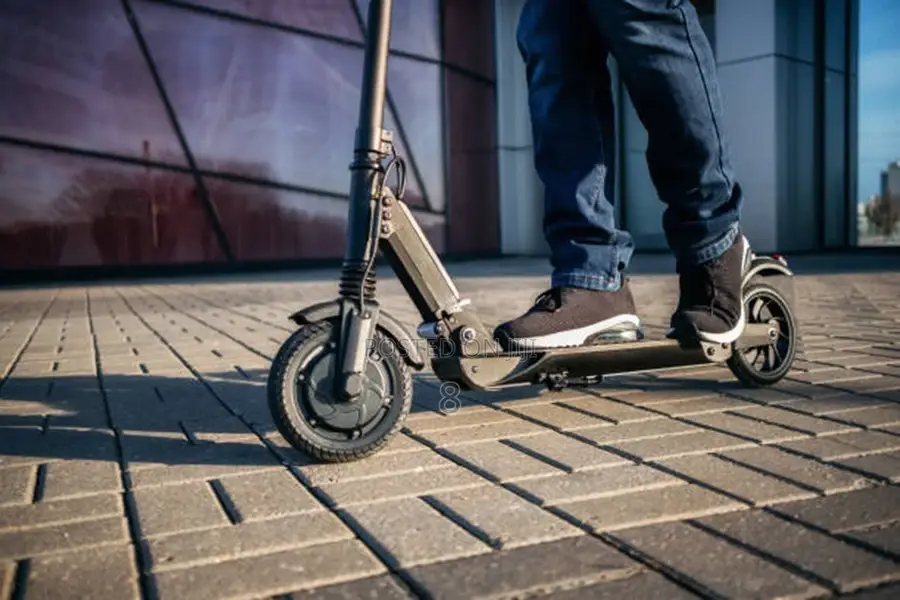 High-Performance Electric Scooter – 36v Battery, 25km/H