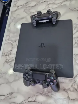 Ps4 Slim 500gb, With 2 Controllers, Clean as New