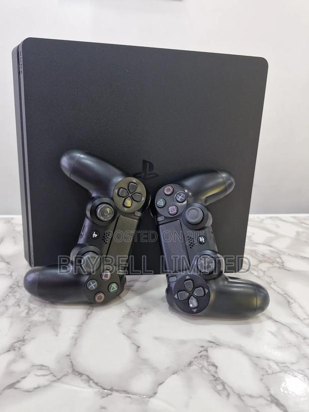 Ps4 Slim 500gb, With 2 Controllers, Clean as New - thumbnail 6
