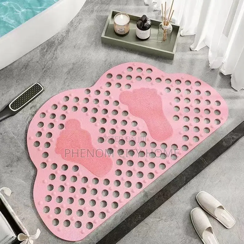Green Antislip Shower Mats Available