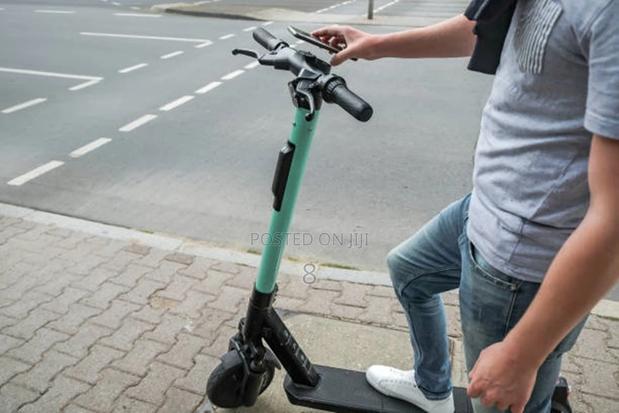 Efficient Adult Scooter – Eco-Friendly