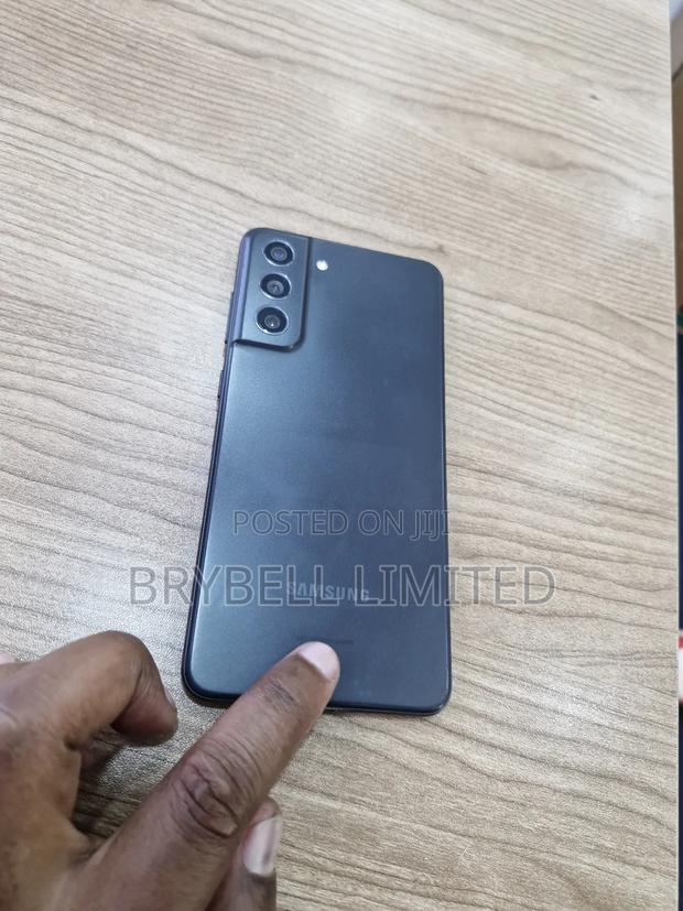 Samsung Galaxy S21 FE 5G 128 GB Gray - thumbnail 3