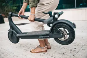 High-Performance Adult Electric Scooter – 40km Range