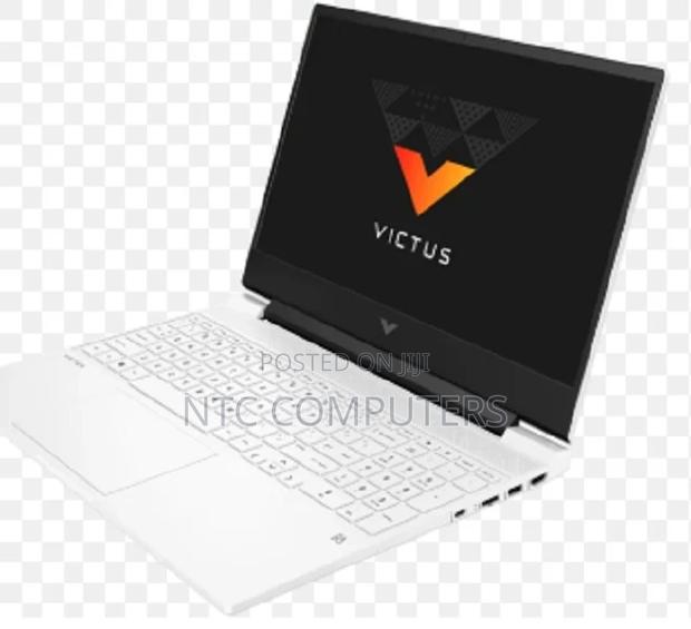 New Laptop HP Victus 15 16GB Intel Core I7 SSD 512GB