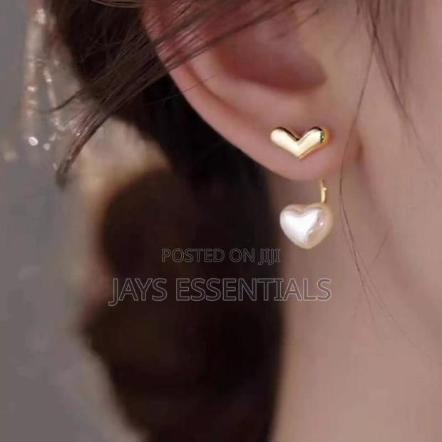 Minimalist and Unique Earrings - thumbnail 11