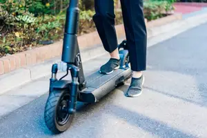 High-Range Electric Scooter – 40km Travel