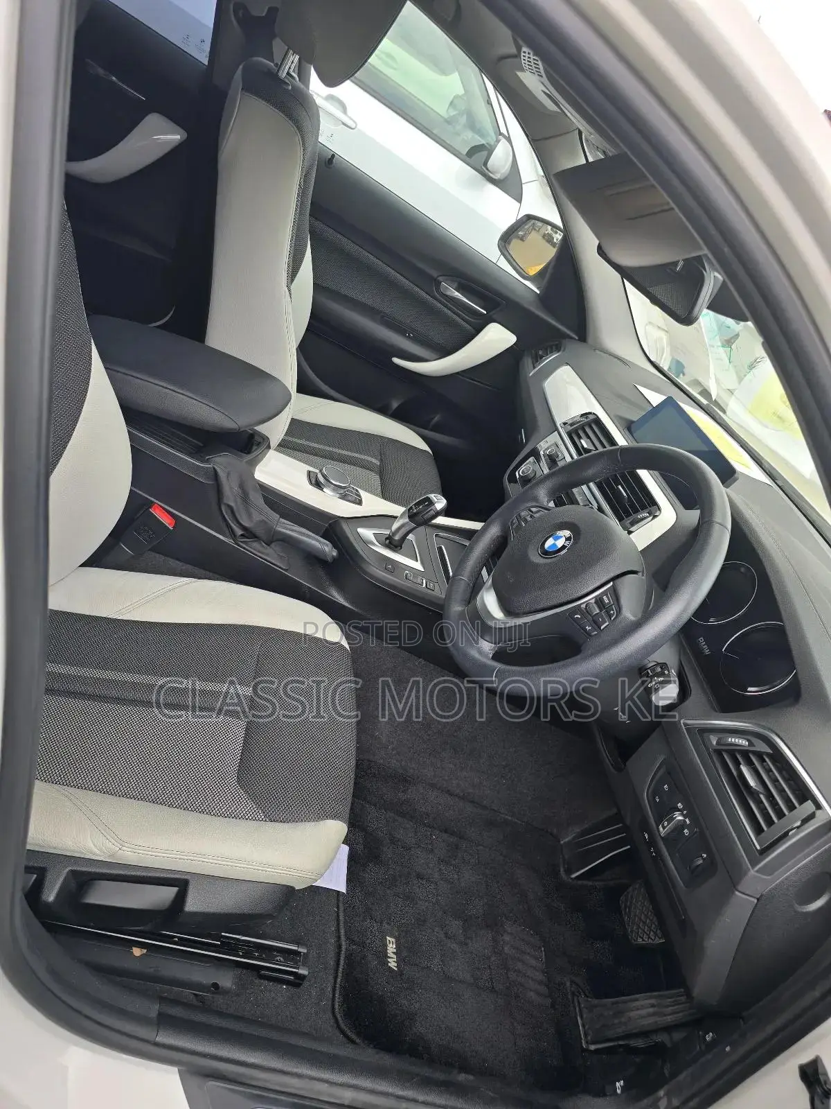 BMW 118i 2018 White