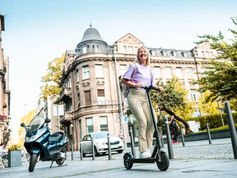 Advanced Electric Scooter – Built for City Travel