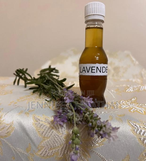 (DIY) Lavender Oil