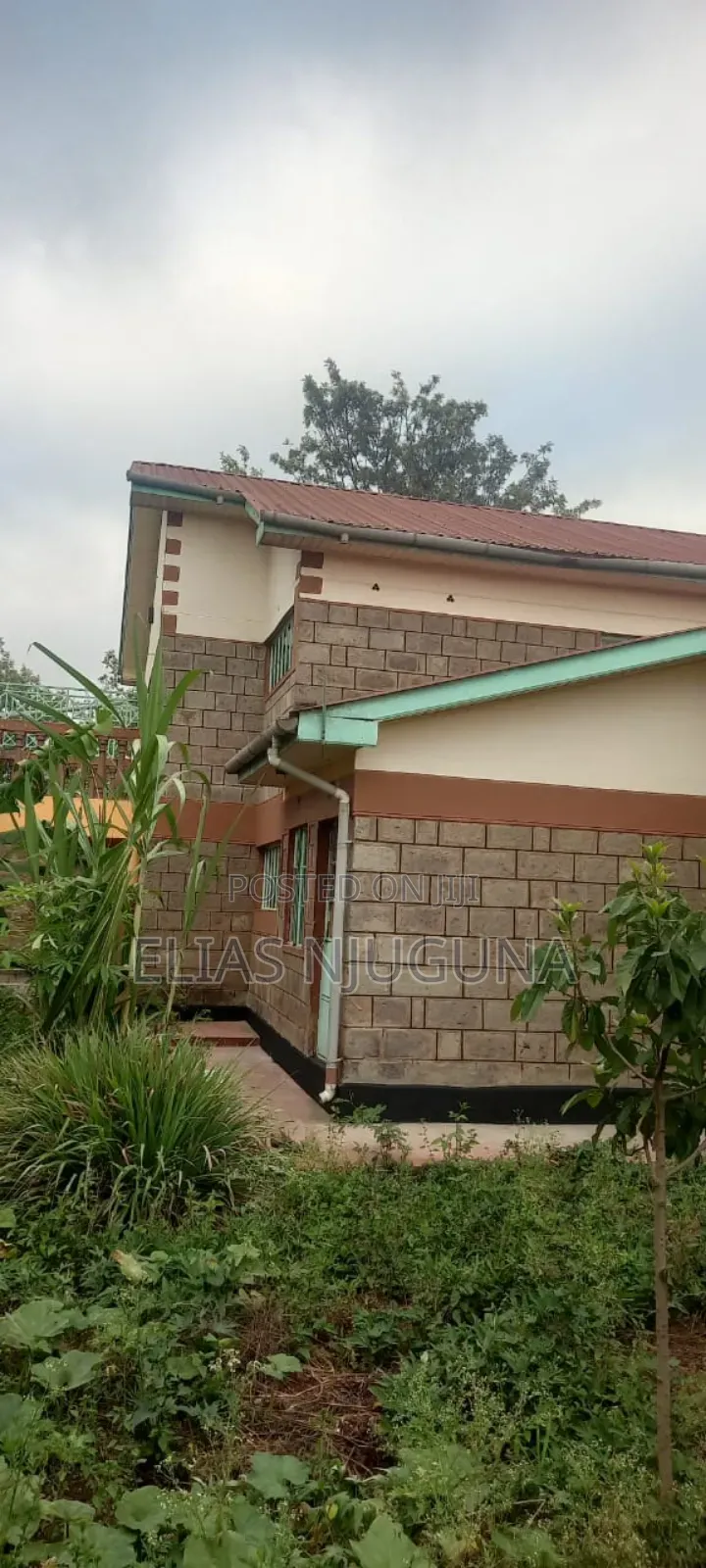 7bdrm Mansion in Ruai for rent
