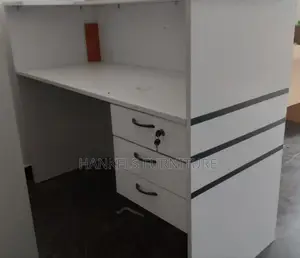 1.6m Reception Offices Counter