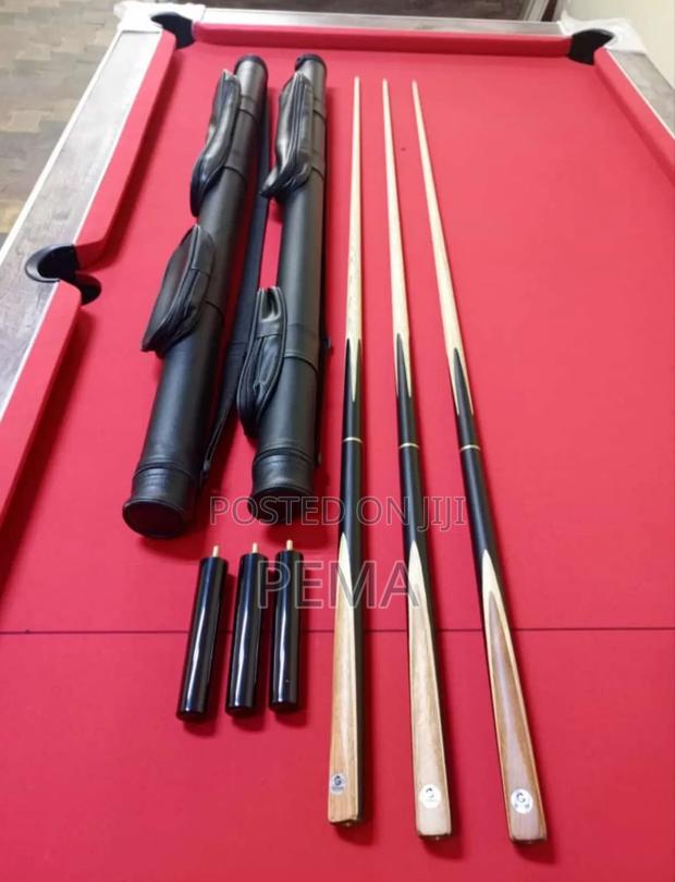 Detachable Cue Sticks (Pool Table Sticks