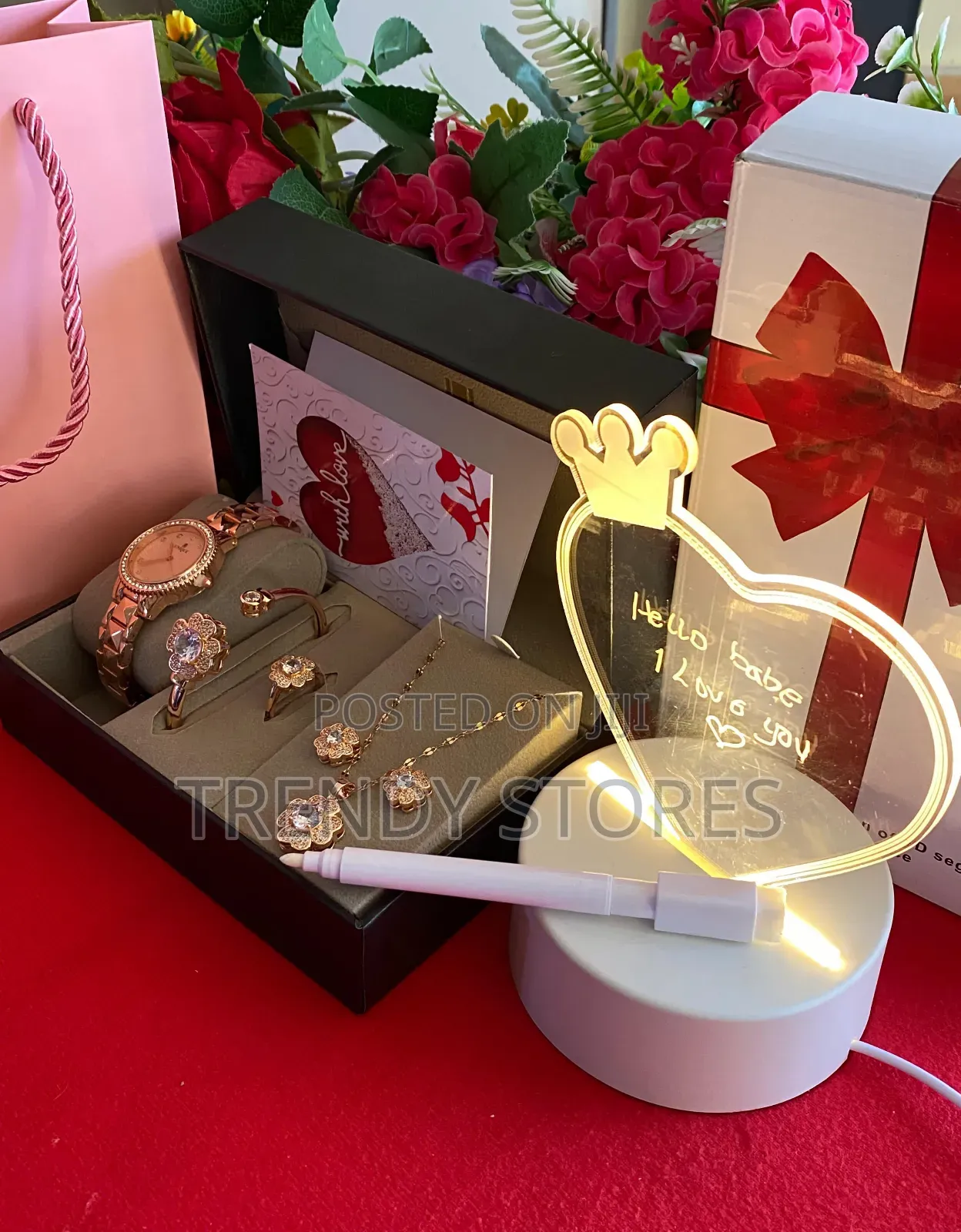 5 In 1 Ladie's Valentine's Gift Set With Lighting Board