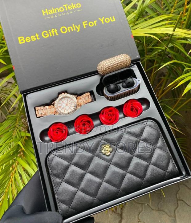 Black Hainoteko Ladie's Valentine's Gift Set