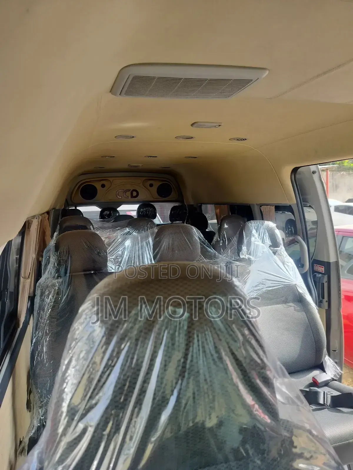 Toyota Grand HiAce 2018 Silver