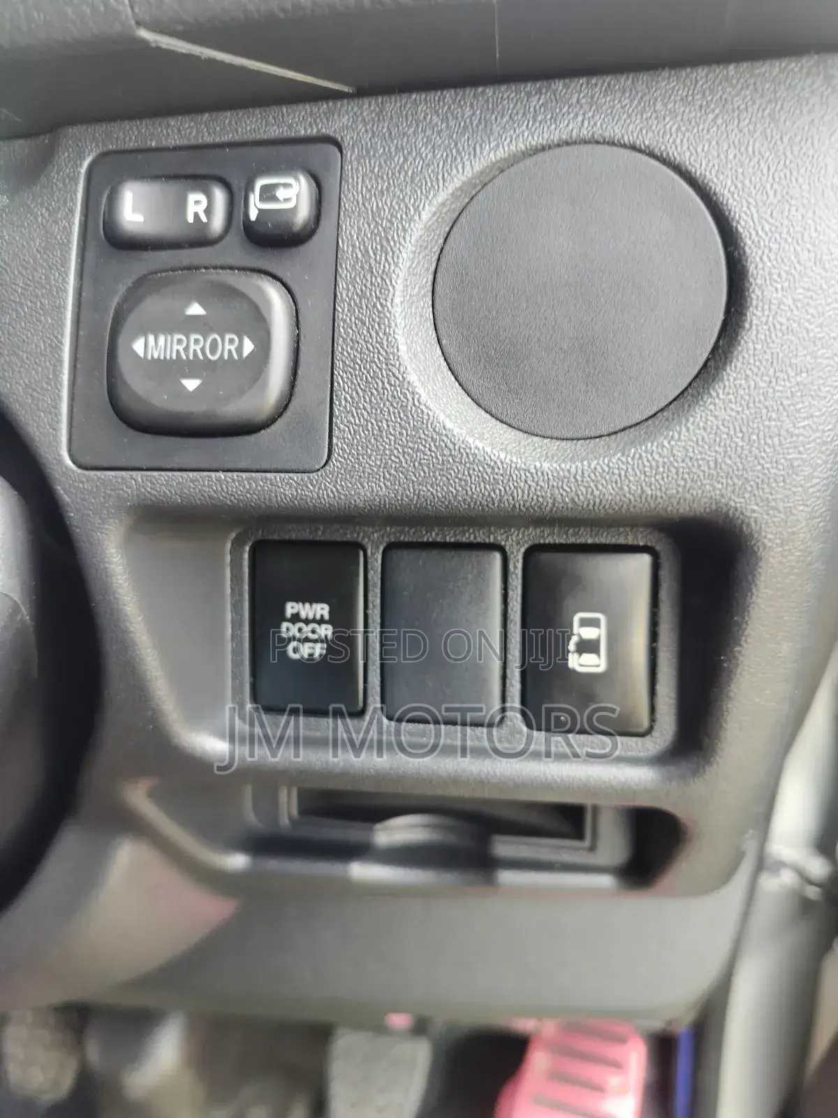 Toyota Grand HiAce 2018 Silver