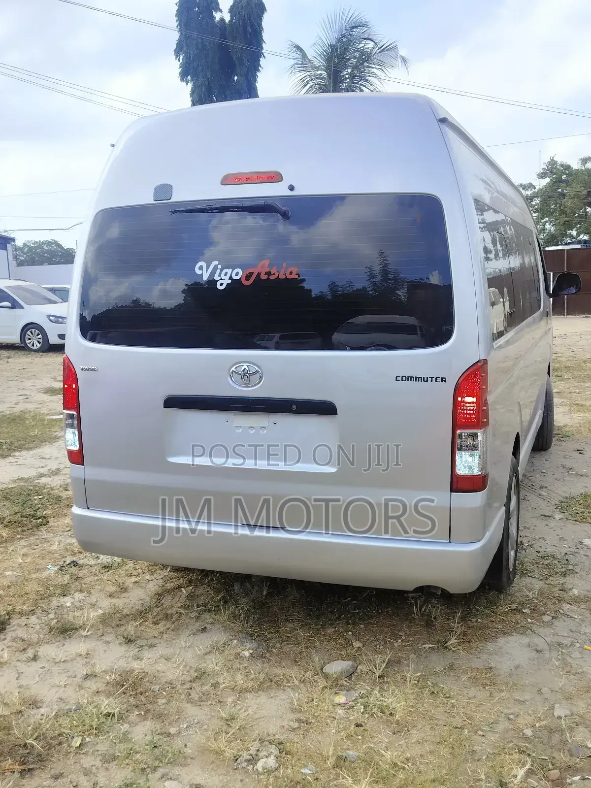 Toyota Grand HiAce 2018 Silver