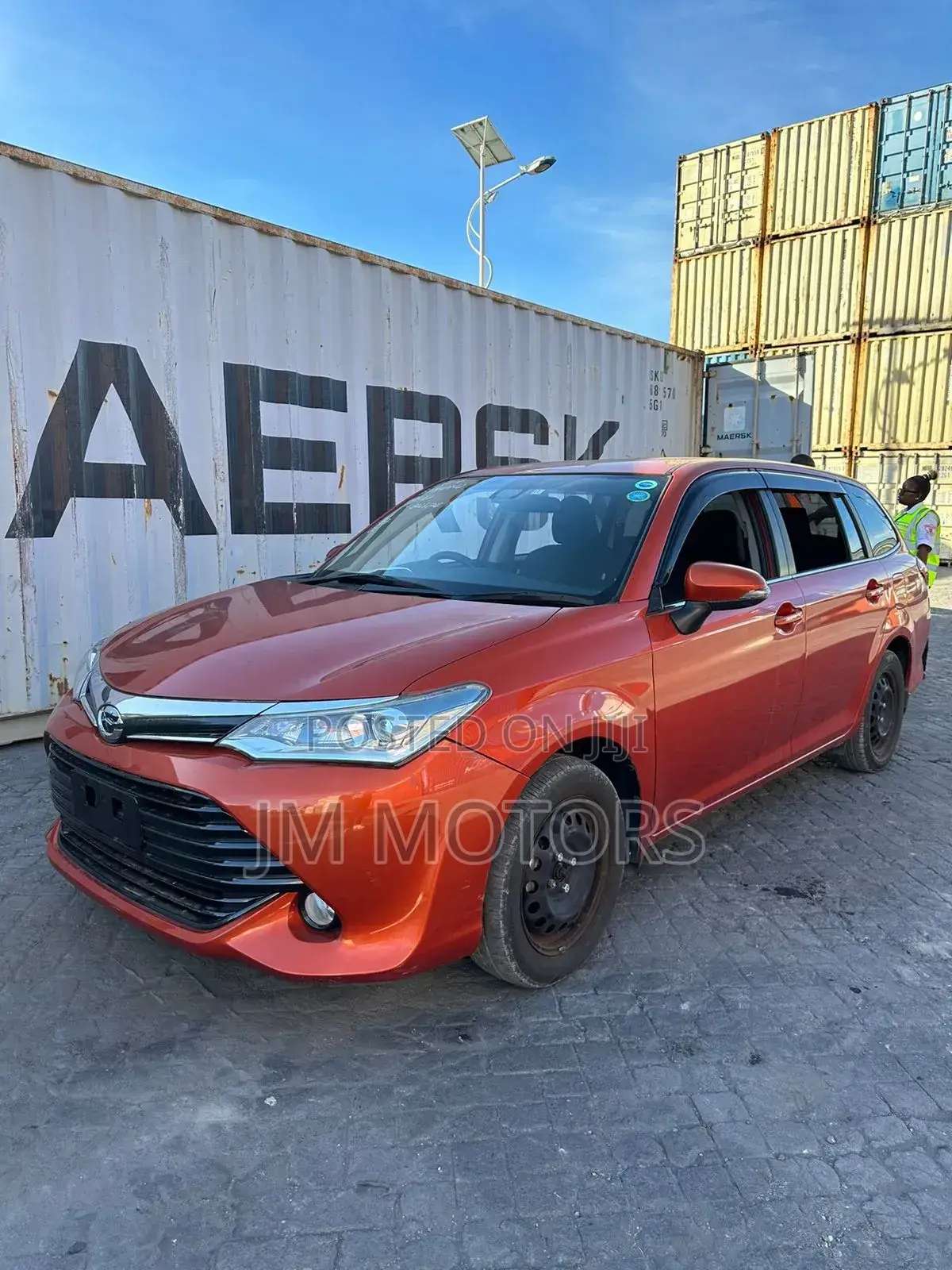 Toyota Corolla Fielder 2018 Orange