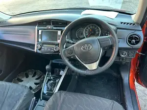 Toyota Corolla Fielder 2018 Orange