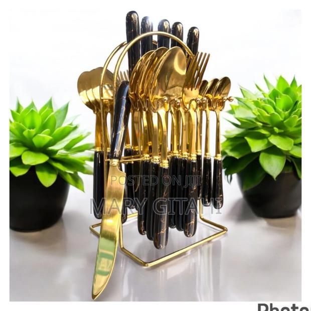 24 Pc Cutterly Spoon
Marble Black