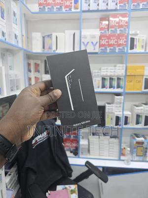 New Samsung Galaxy S25 256 GB Black - thumbnail 2