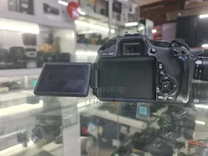 Cannon 600D Camera for Sale Available