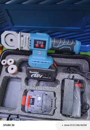 Makita 48v Cordless Welding Machine