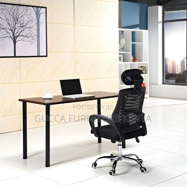 Office Chairs: Modern Slide Chair With Breathable Back - thumbnail 6