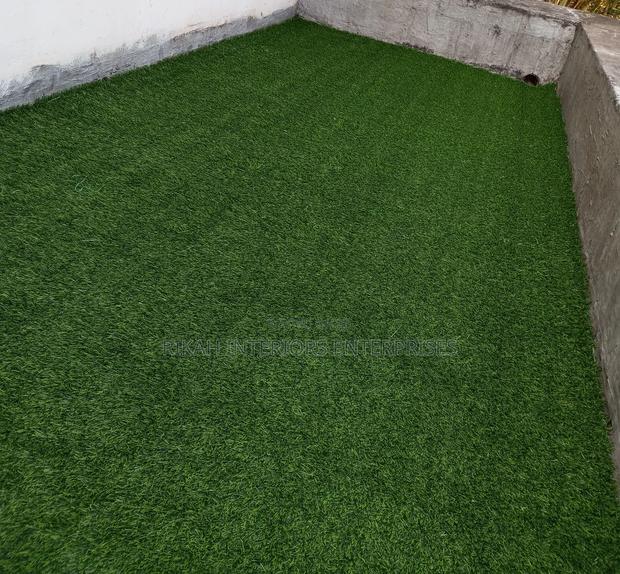 Artificial Grass Carpets for Rooftops - main view