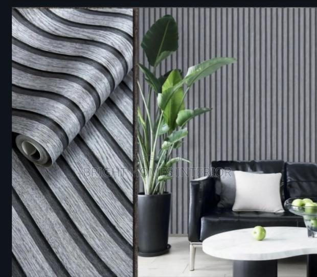Black and Grey Flutted Wallpaper Available