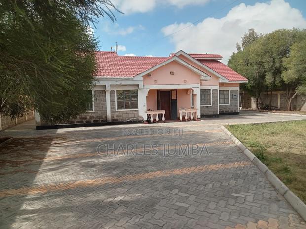 4bdrm Bungalow in Muigai Estate, Kitengela for sale