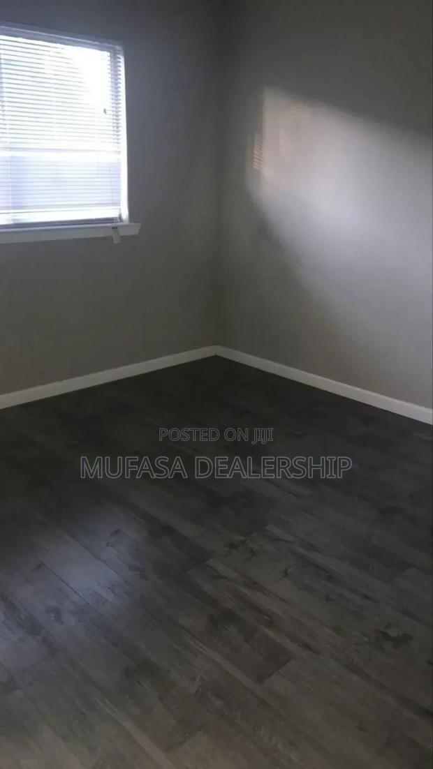 Interior Flooring-SPC Composite - main view