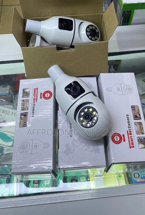 Dual Lens PTZ Bulb Camera - thumbnail 2
