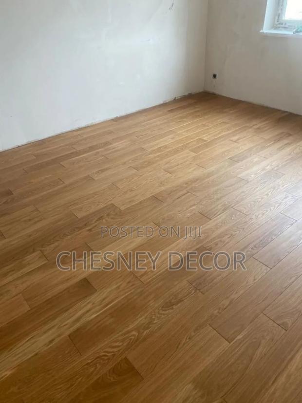 Smooth Laminateflooring - main view